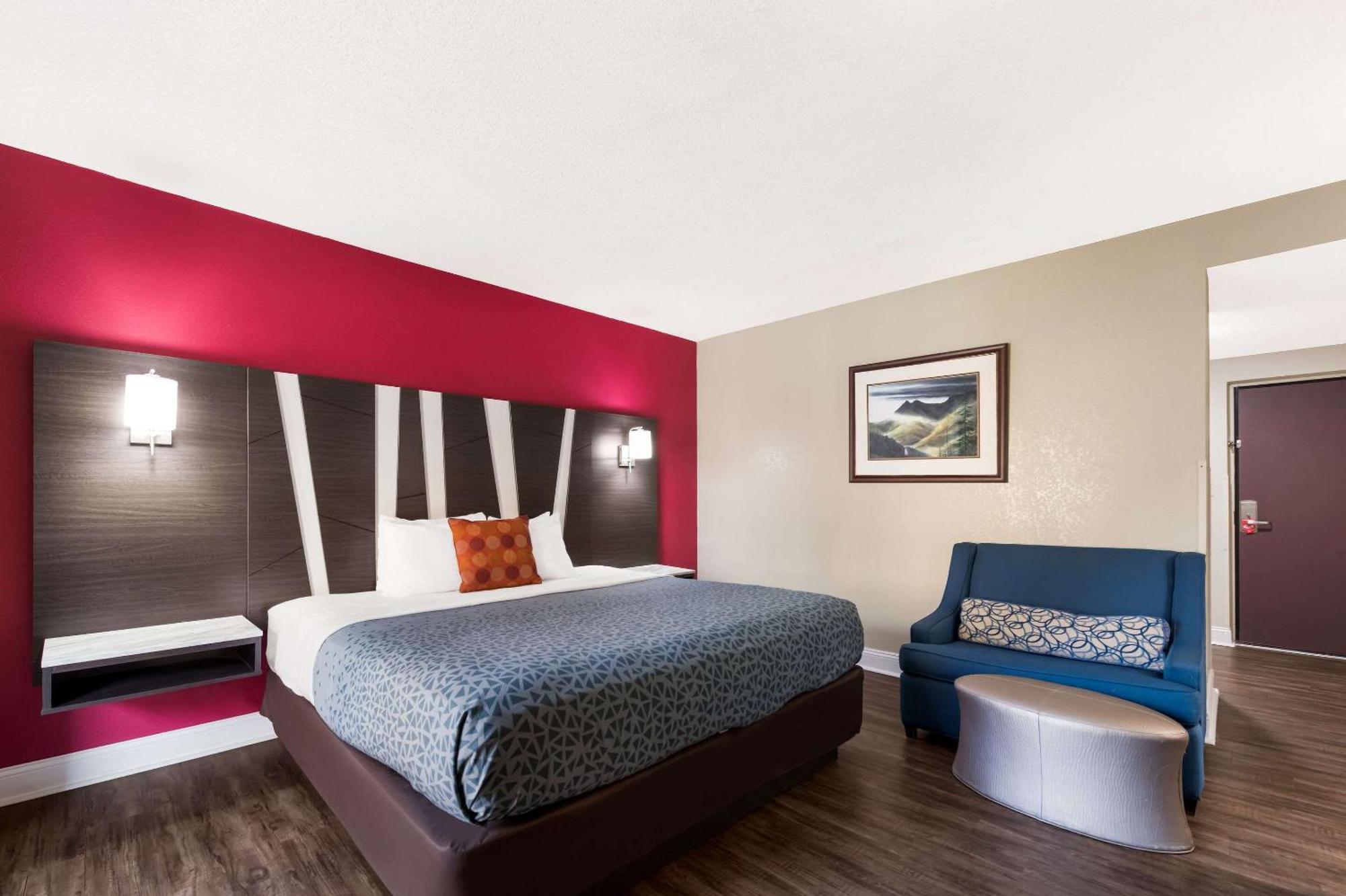 Econo Lodge Inn & Suites On The River Gatlinburg Extérieur photo